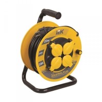 УК30 4 места 30м (WKP15-16-04-30-44). Удлинитель на катушке Industrial plus. IEK